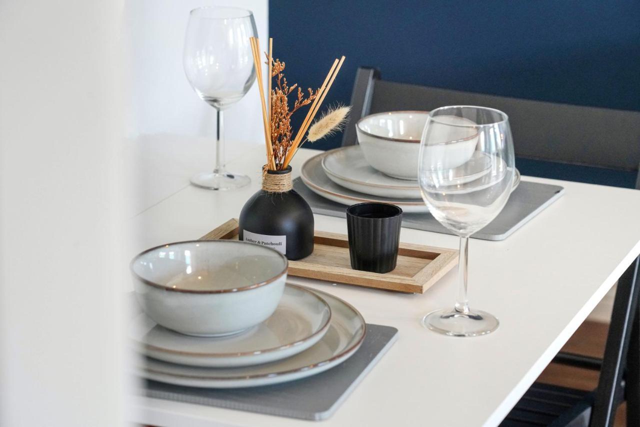 Yoko's Centre Apartment: Stylish With Parking & Netflix Apartment Coventry